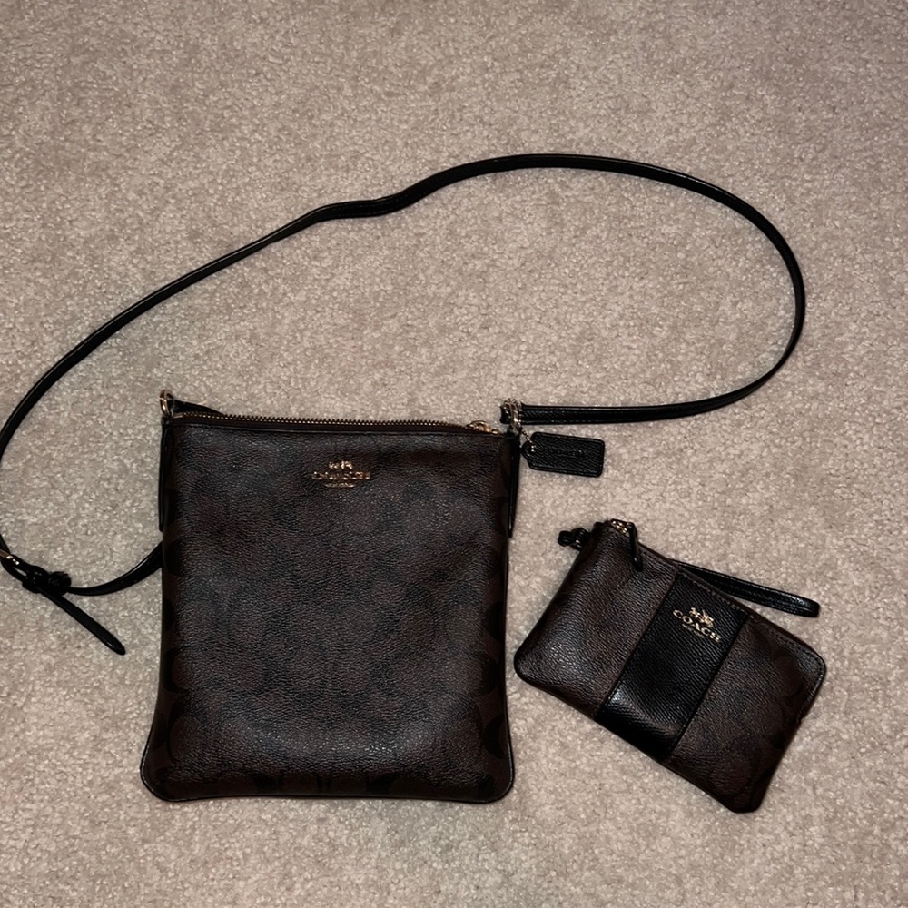 Coach purse & wallet like new